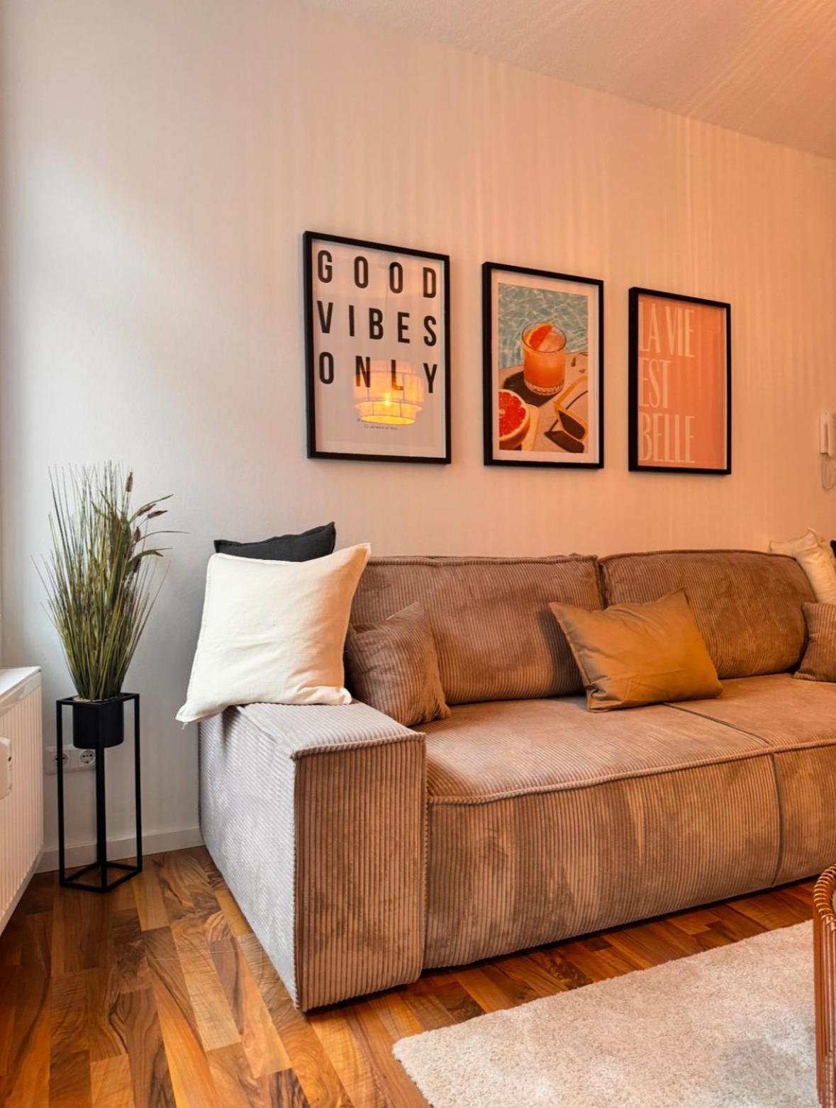 New Apartment In Magdeburg Buckau - Waschmaschine, Smart-Tv, Neues Badezimmer Buitenkant foto